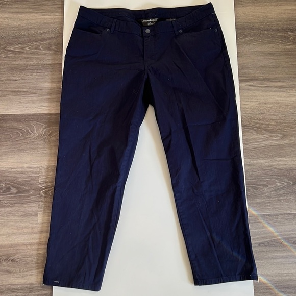 Norma Kamali Mid rise Zip Pants 18 - Picture 1 of 12